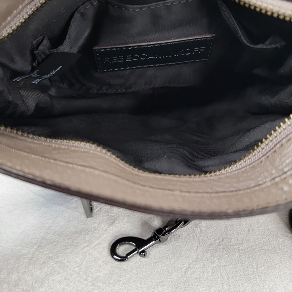 Rebecca Minkoff Avery Crossbody Bag Taupe Leather Gunmetal Hardware - Picture 7 of 16